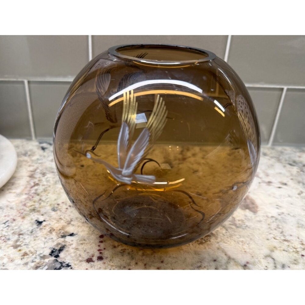 VTG MCM Hollywood Regency Handcrafted Amber Glass Vase Crane Retro Coastal Read